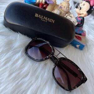 NEW Authentic Balmain Wayfarer Sunglasses